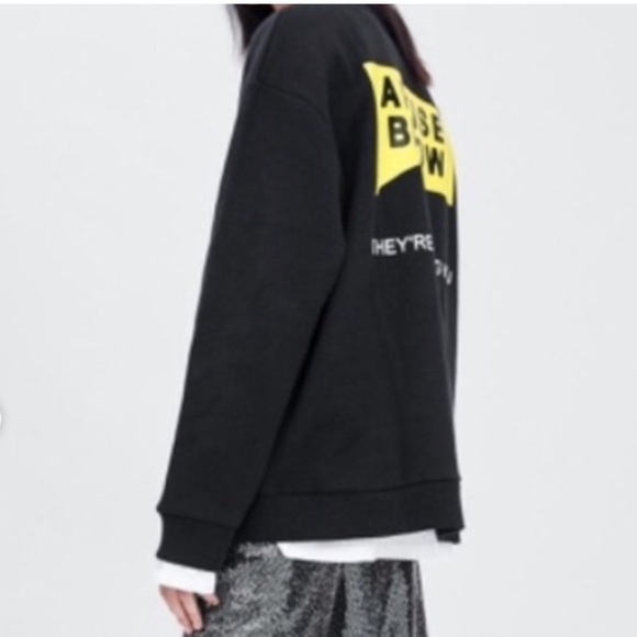 Zara Trafaluc Advise Below Black Crew Neck Sweatshirt Medium - Picture 3 of 11